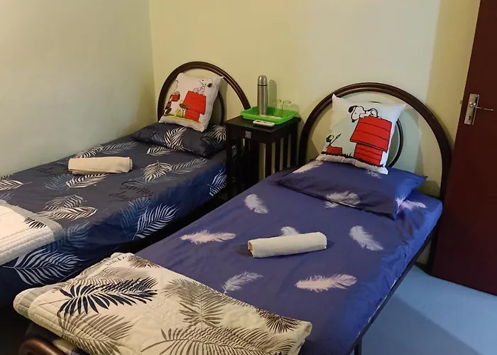Snoopy Homestay Two Bedroom